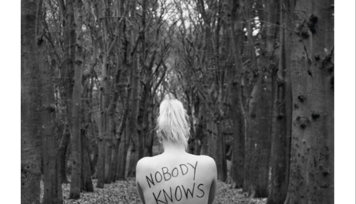 Nobody Knows_Emma Koning